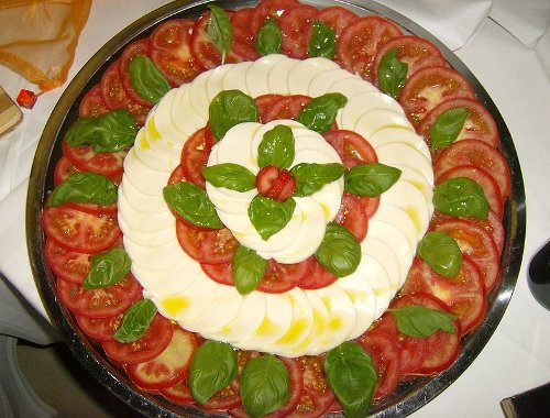 images/salatka caprese 2.jpg04601.jpg